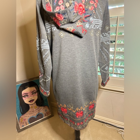 Adore grey embroidered long hoodie size m - Picture 4 of 8